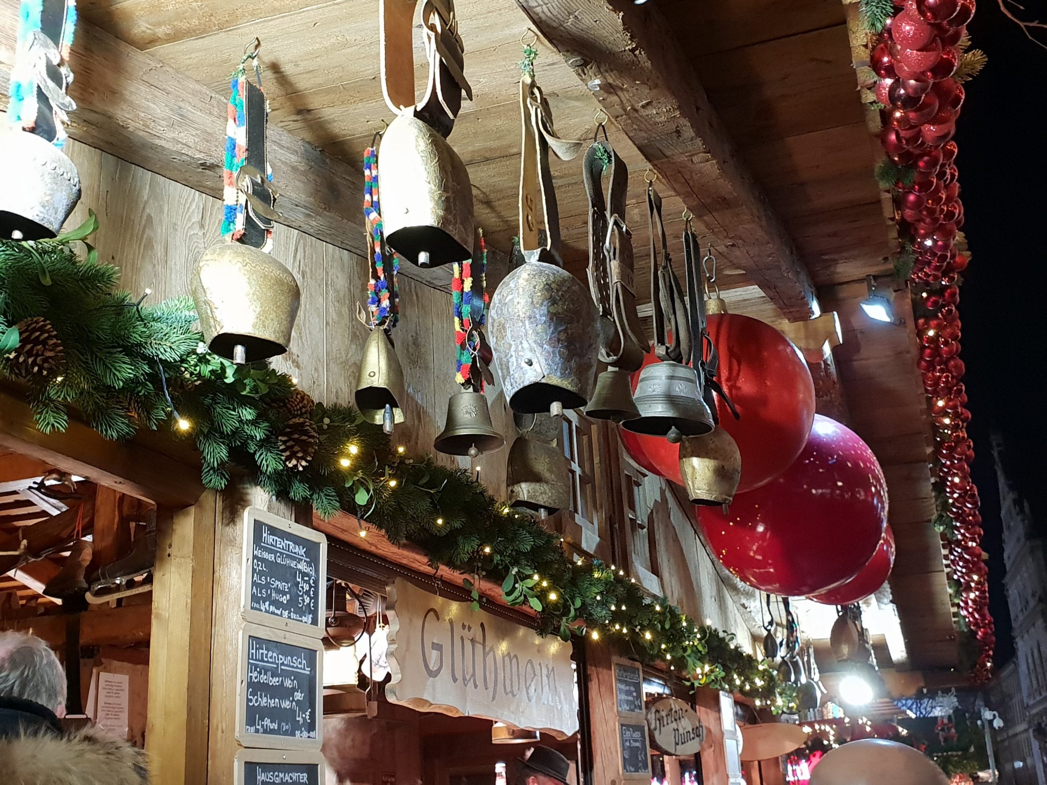Besuch München Weihnachtsmarkt am Stachus